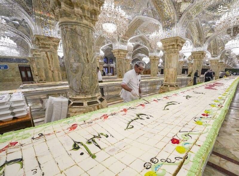 پخت و توزیع کیک ولادت مولای متقیان