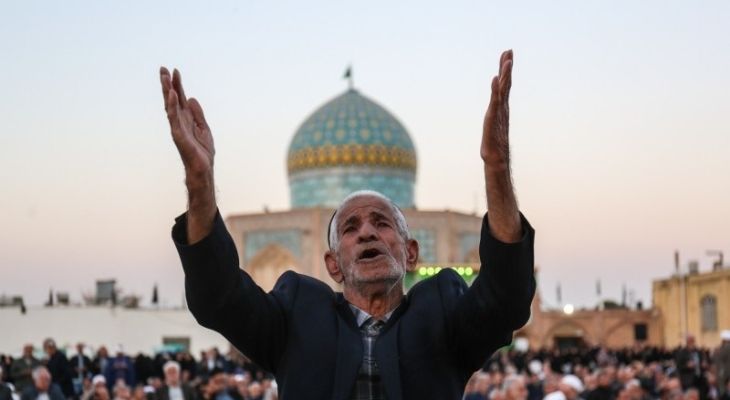 اقامه نماز طلب باران در قزوین