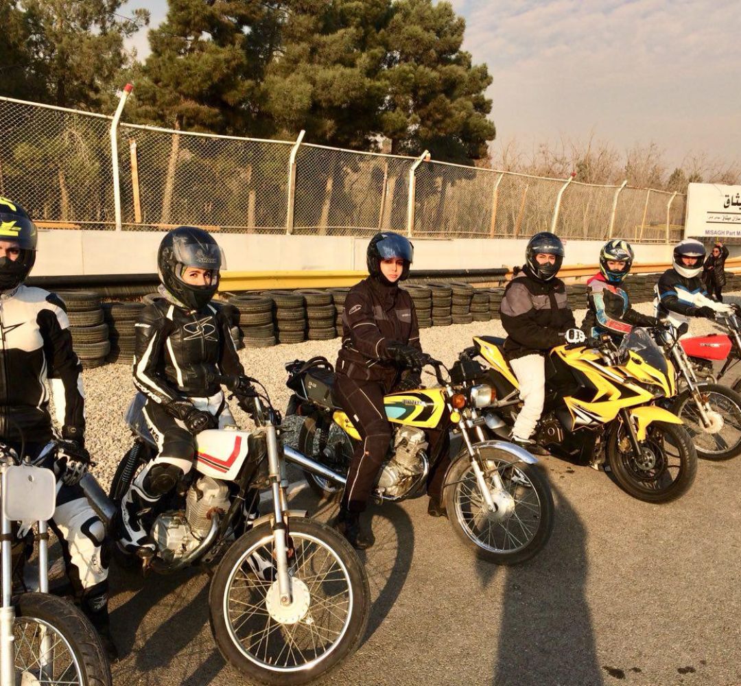 موتورسواران کرمانشاهی با کمبود پیست استاندارد مواجه‌اند