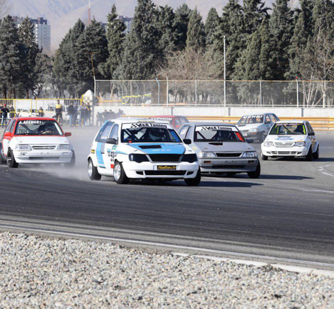 ضرورت راه‌اندازی پیست اتومبیلرانی استاندارد در کرمانشاه