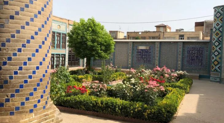 تکیه معاون‌الملک کرمانشاه