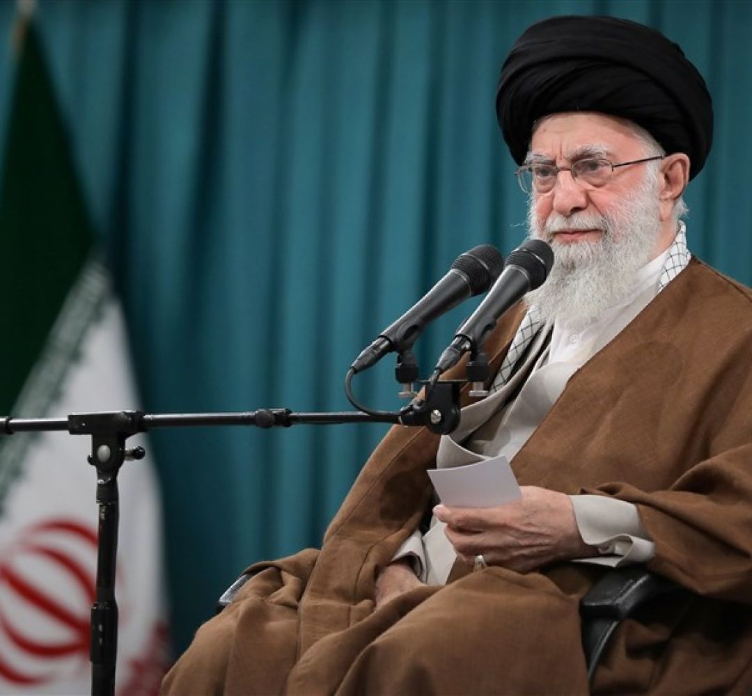 آغاز دیدار کارگران با رهبر انقلاب